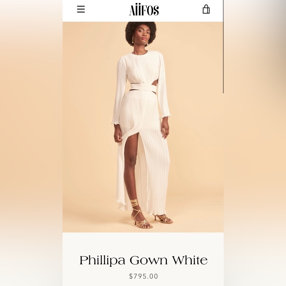 AiiFos Phillipa Gown White size 6